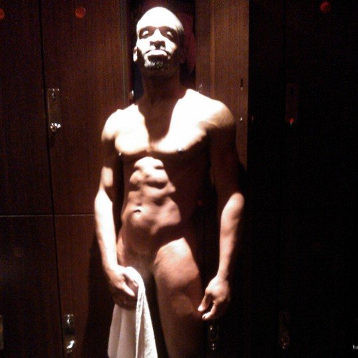 bdicklilman:  blk-sink: bdicklilman: PARK  BATHROOM He needs