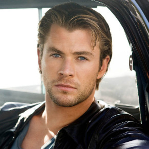 achairytaleending:  chris hemsworth was at the grand final…in