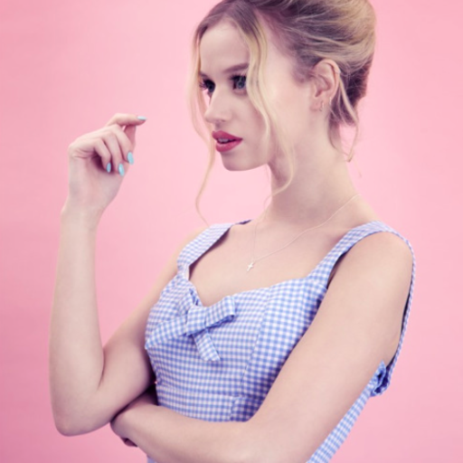 imaginarywife:swwwwwwweeeeeeeetglam