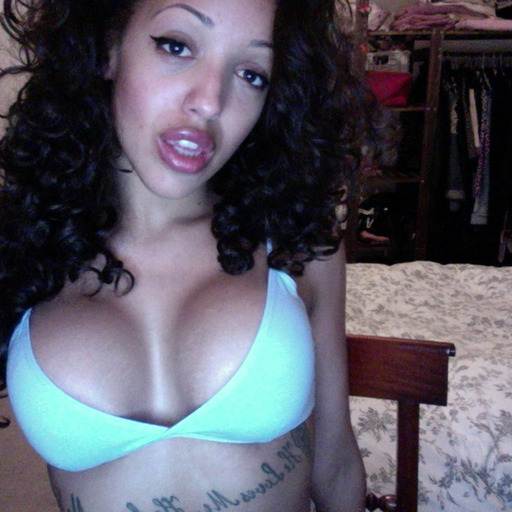 callgirlbunny:  hehe me dancing around on cam today! new lingerie