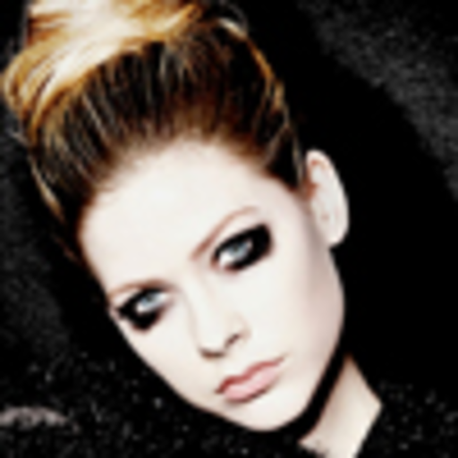 0nly-avril:  singing here’s to never growing uuuuuuup, ohohoh