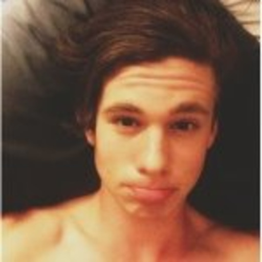 sexflacko:  I love giving neck kisses as much as I love receiving