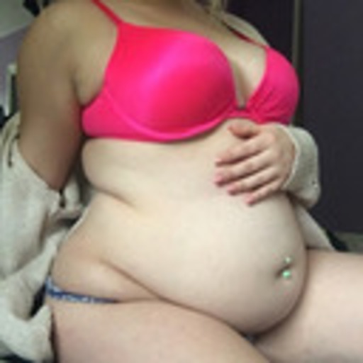 gainingbunny:  chubbyluvin127:    Dammamannnnn this girl is maddddd