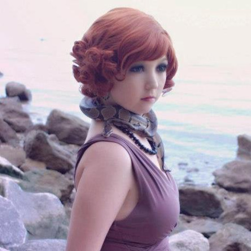 ldgcosplay:   So someone linked Chris’ mom to this pic:  And