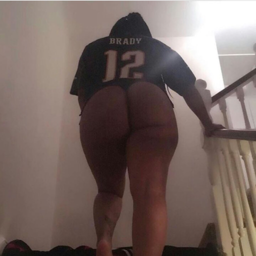 josephpmorganda:  bootybandwagon:   Zmeenaorr  Sexy ass chick I have lots of her CONNECTPAL and camsoda video .. Message me   