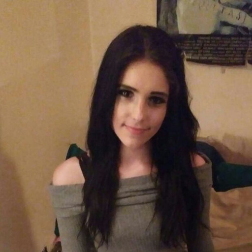 I made a deal with my friend if this gets 250 notes I'll post lingerie pics 