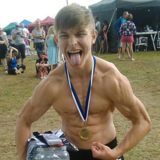 teenmuscular:
