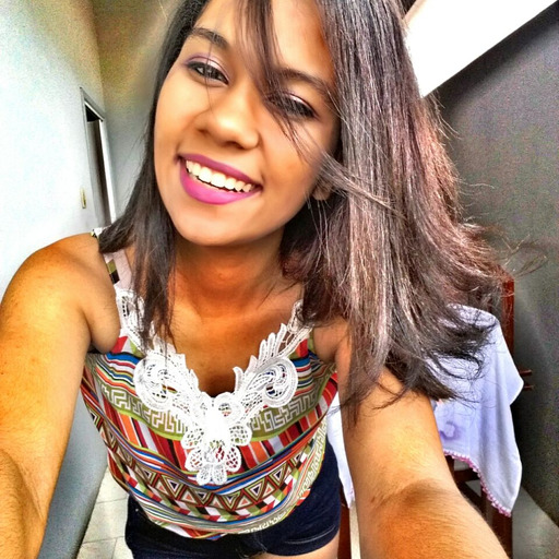 Mais amor, por favor!
