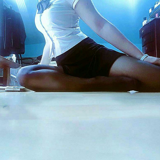sissy-jueun:  Reblog if you want to fuck me