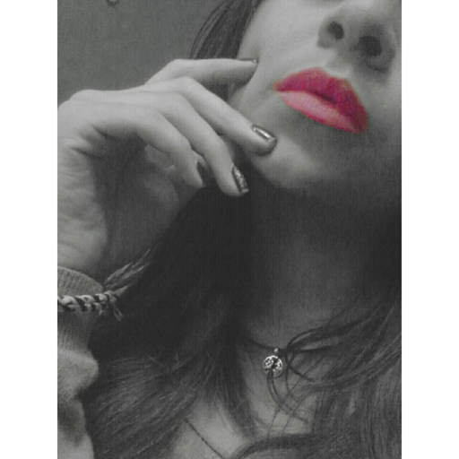 momentos-inolvidablesss:  Necesito cariño, amor, sexo y pizza.