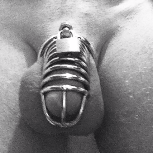 fearlessmff:  Uncaged and pounded by My Girl,in a sling these