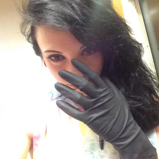 I am searching for a woman or a girl with a gloves fetish - satin