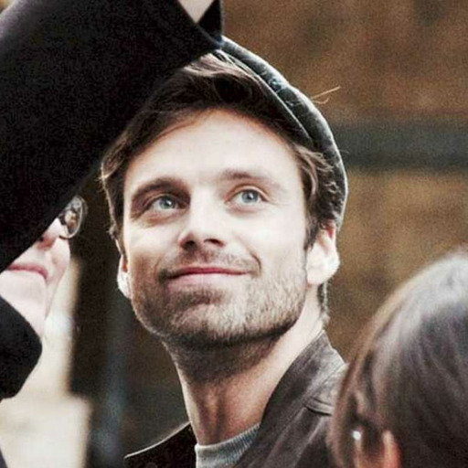 hereforsebastian:  The cute one.                  The sass one.Reblog