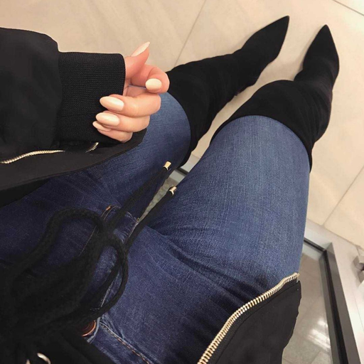 trvpp-queen:  I love hard, so my feelings die slow. But once