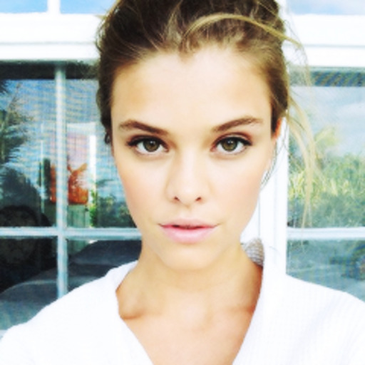 aurilove21:  Me molestas como persona.