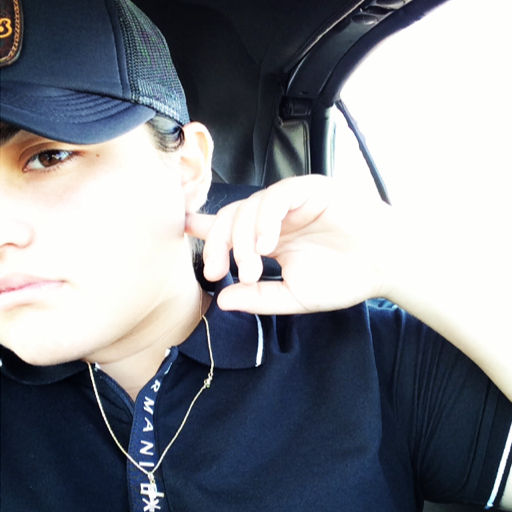 xsinclnx:  “❤🎶Nadie tiene ni tus ojos , ni tu boca ni