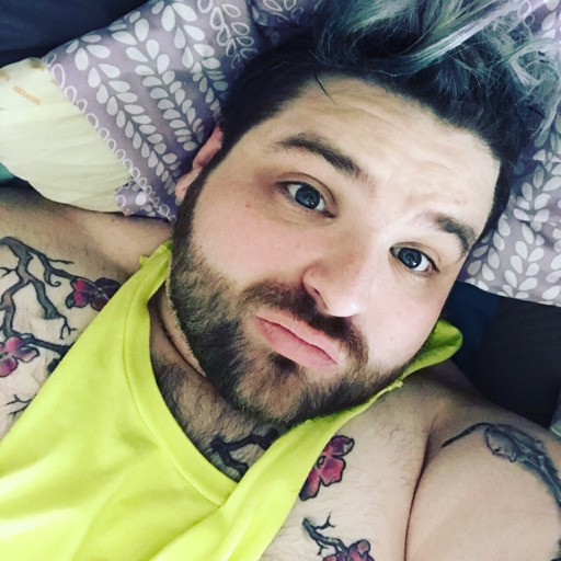 Reblog if you're cuddly as fuck 🤗