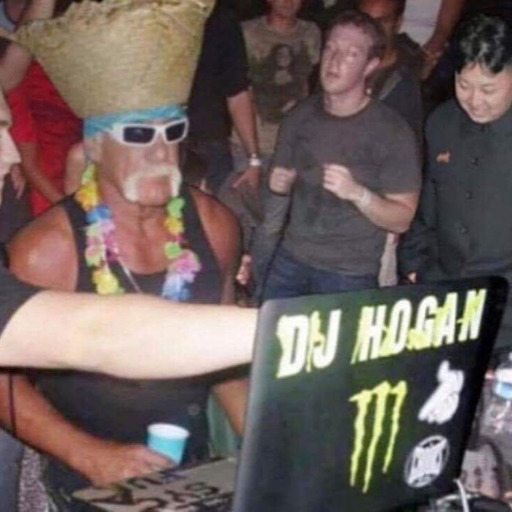 dhmerome:  gavin-screamin:  but what if you are your senpai’s
