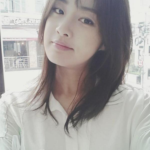 Kang Sora llevo su vestido de 39.000 Won a los 'MAMA' sin conocer