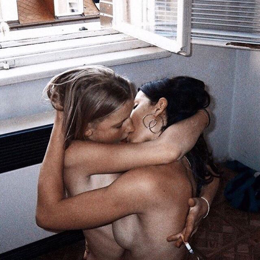 Foi engano achar, que você me amou. Afinal de amor, você não