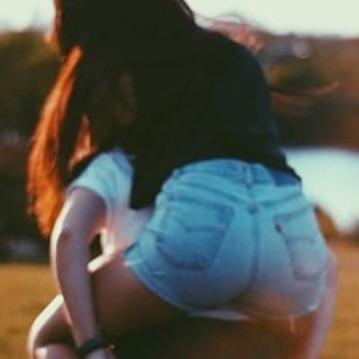 yuiopt:  cake-overload:  Just listen to her moan! Nigga is dicking