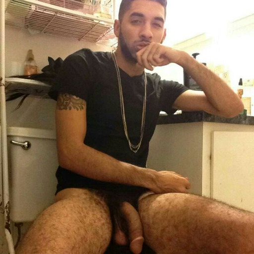 souldick03:  See I told y’all my str8 homie that had white