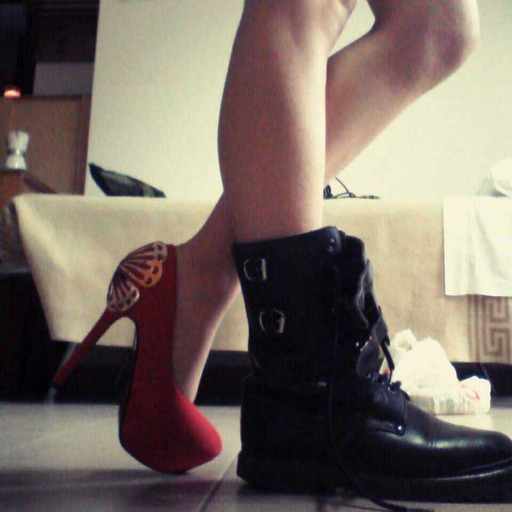 sissytyna:  cummdumpzter:     Assolutamente sì 