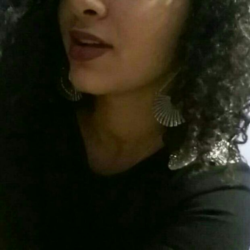 Ridiculamente sozinha