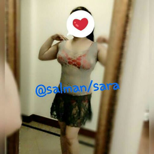 salman-sara:  Hi guys!!!   We are 25f 30m real married couple