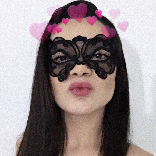 aboutaloveandsexstory:  Fazendo a tiazinha 😄😘IG: @fabianembueno