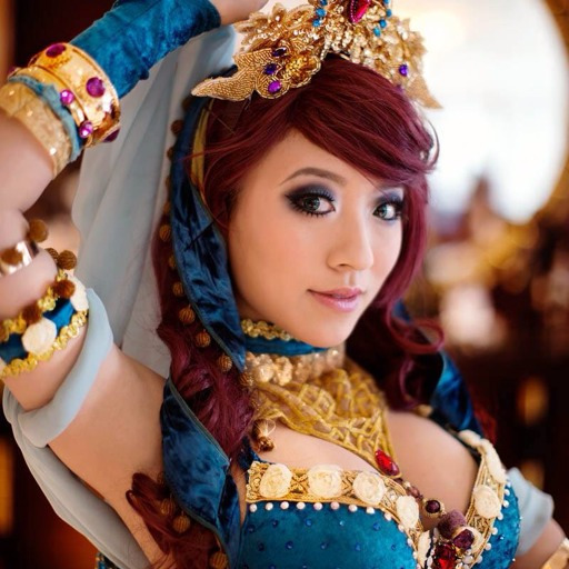 stellachuuuuu:  Watch @sneaky_zebra ’s coverage of @blizzcon_ig