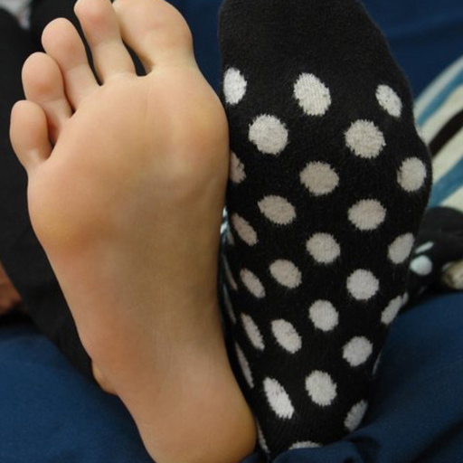 burbon011:Omg. This feet are soo sexy. Soft soles and i like