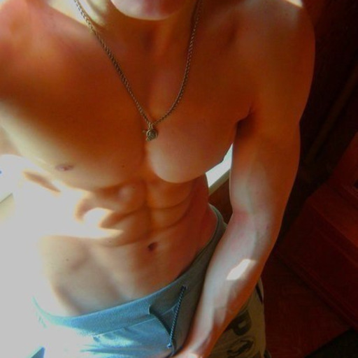 ♡ Tem boca que pede pra ser mordida ♡