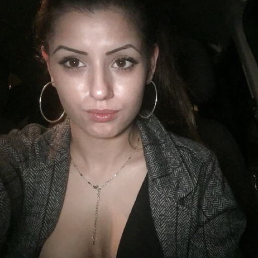 cocainewhitegirl:  💦💦