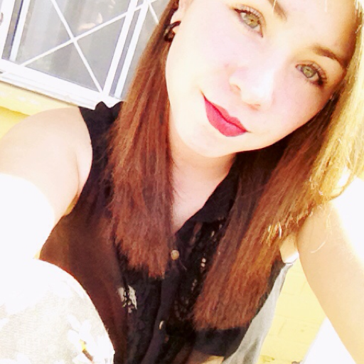 Con la sonrisa ocultas todo