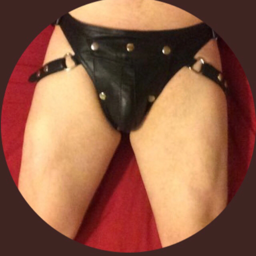tarzanlikesleather: