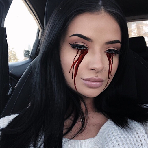 darkisthewaylightisaplace:It hurts like hell knowing I can’t
