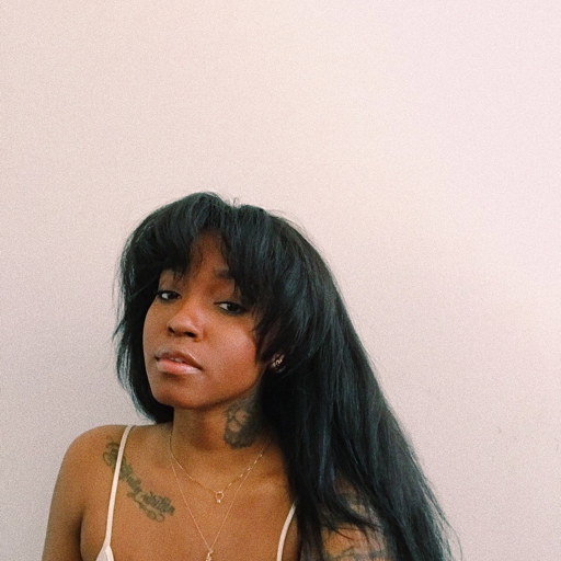 Reblog if you're a lip biter.