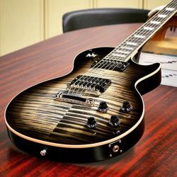 gibsonguitarsg:  Class 5 in Cobra Burst