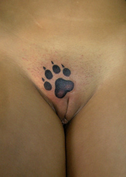 jesssir69:  Love it … my pretty little whore’s paw tattoo