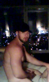 male-and-others-drugs:  Liam Payne naked