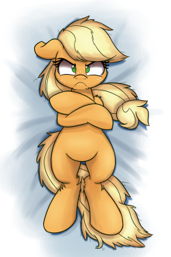 dailyapplepony:“This is my bed now. Git.”Dat grumpface X3
