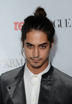 hydrvv:  Name: Avan Jogia  Age: 21 Born: Vancouver Canada Occupation: