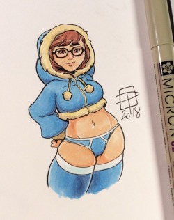 callmepo: Tonight’s shawtie in a hoodie: Eskimo cutie pie Mei. 