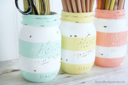 diyhoard:  Paint stripes on your mason jar to give them a pop