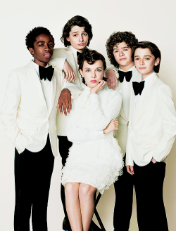 miliebobbybrown:   Caleb McLaughlin, Millie Bobby Brown,    Finn