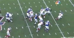 vanillacts:  Kyle Williams forces the fumble on Eli Manning 