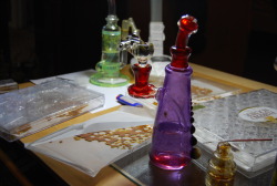 royallyoily:  Rycrafted Glass- Purple Lollipop and Red Elvis