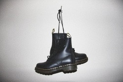 grungestreet:  acidic—grunge:  Grunge Blog†♡  👽Grunge||Disposable👽