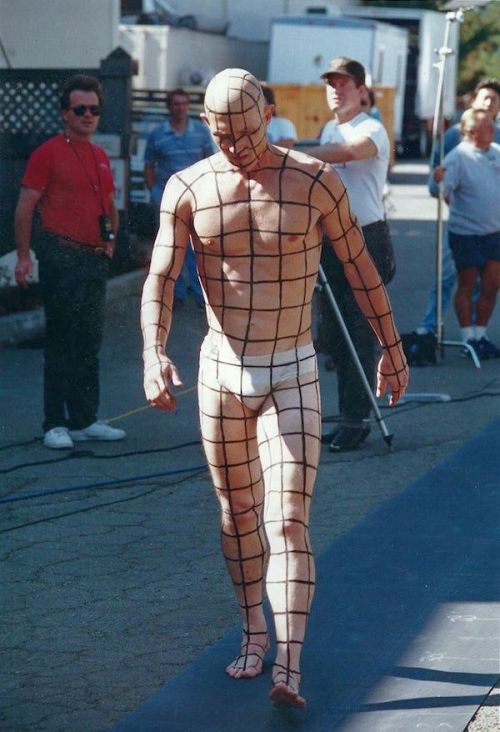 beyond-the-pale: Robert Patrick with grid painted on him to facilitate